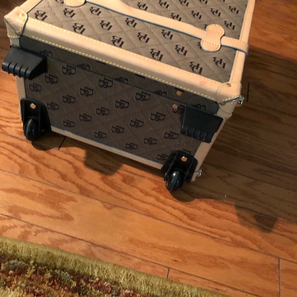 Meet your Posher, Marlene - Picture 6 of 10